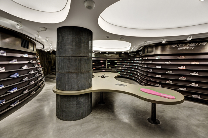 Skechers showrooms by Zemberek Design, Istanbul 
