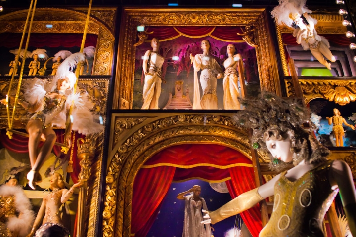 Bergdorf Goodman Jazzes Up Fifth Ave with Its Holiday Windows
